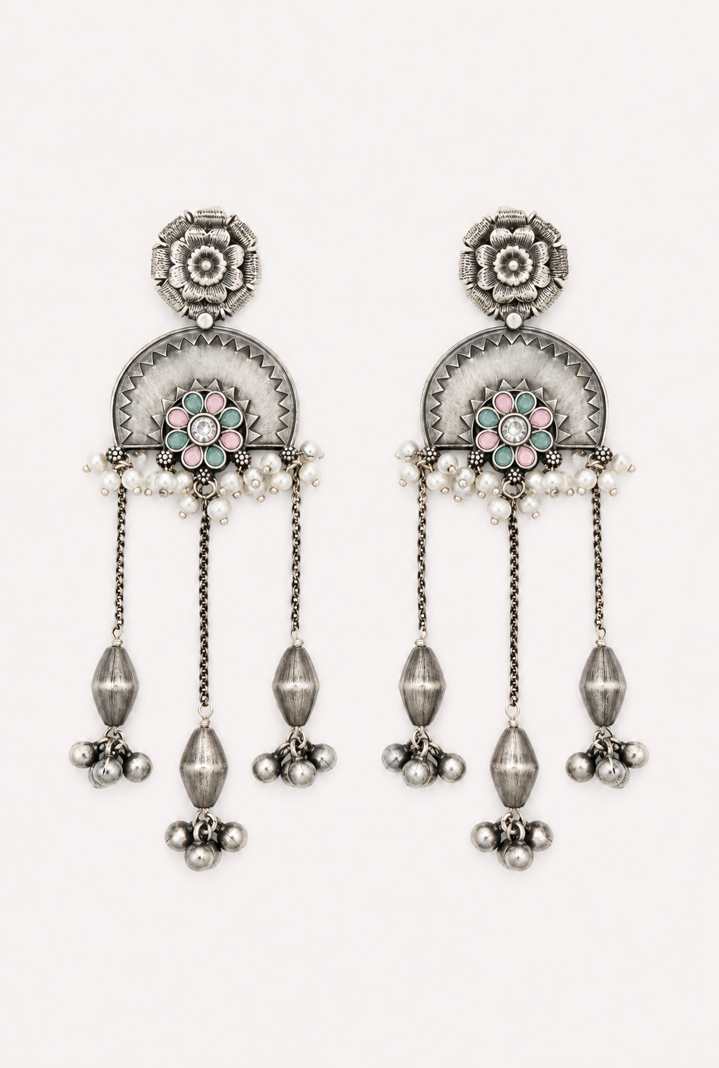 Mahnoor Earring