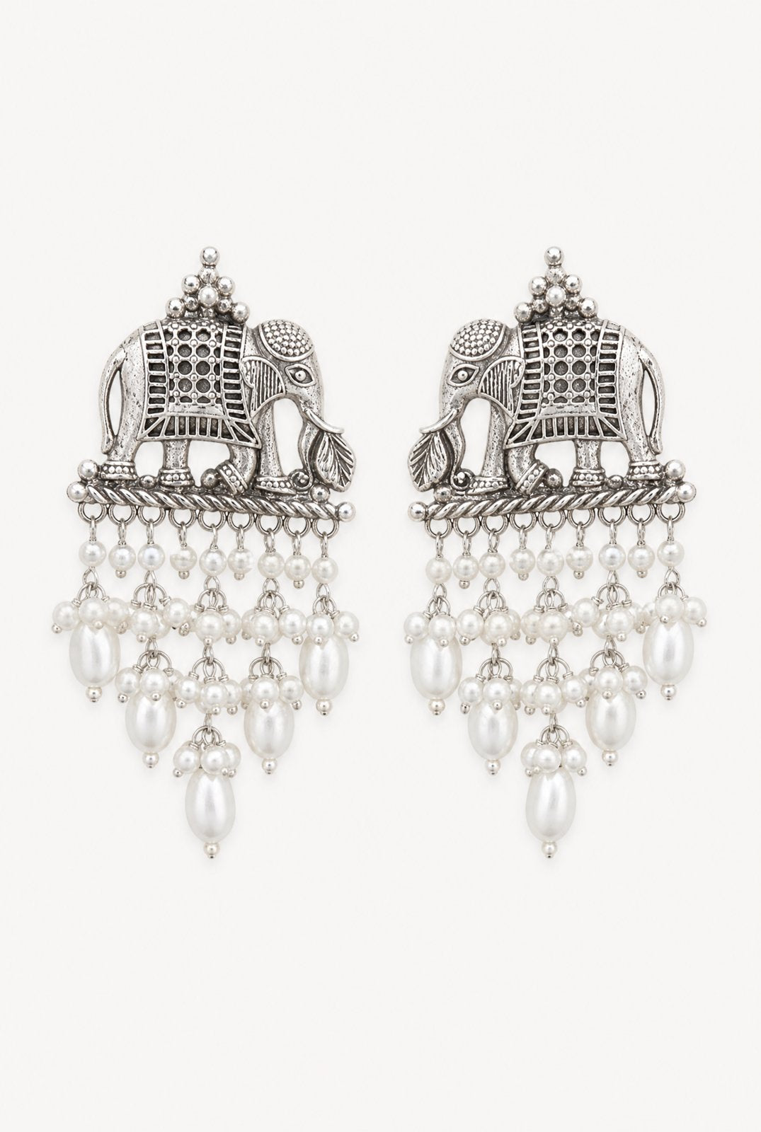 Gaja Dangler (White)
