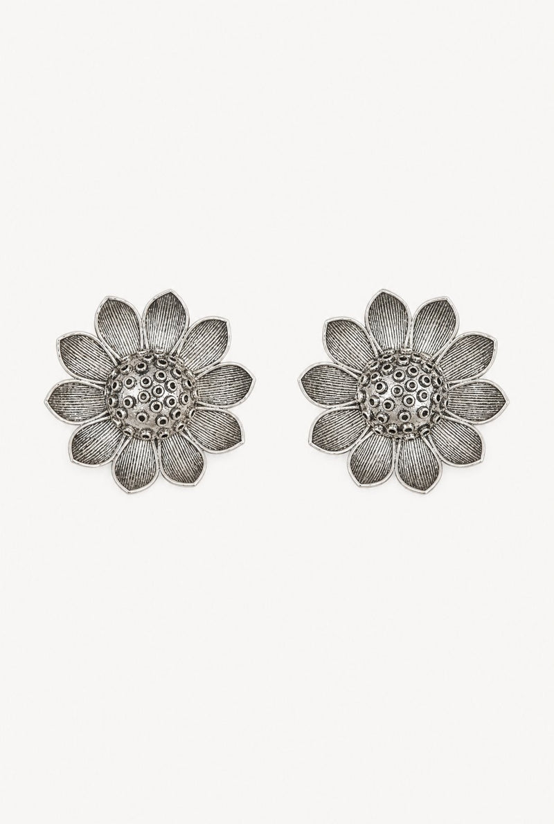 Surajmukhi Studs (Silver)