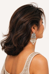 Gaja Dangler (White)